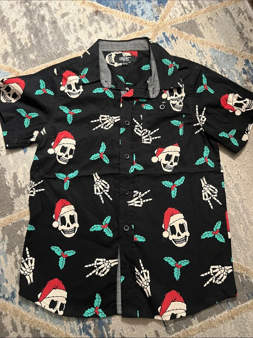 Boys Black Holiday Skull Print Short-Sleeve Shirt - Festive Graphic 10-12